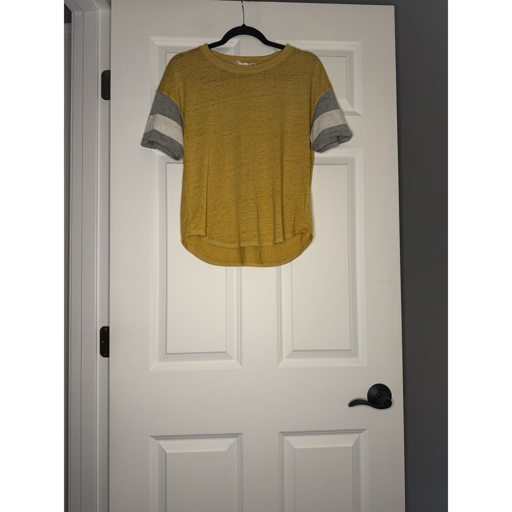 Pink Rose Short Sleeve Top Medium Yellow Gray White Stripe Sleeves